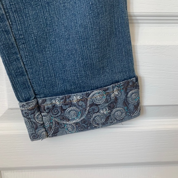 🌱2 for $40 cropped jeans /Capris - Picture 2 of 4